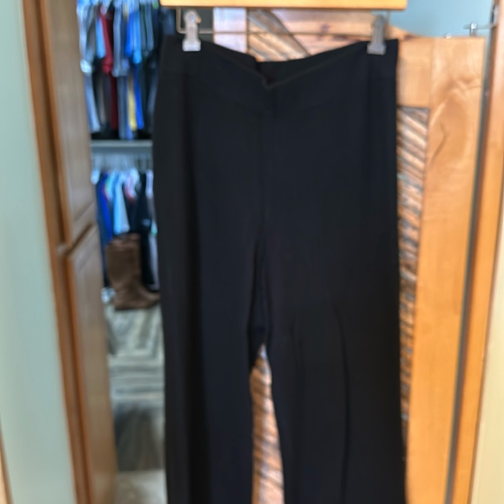 Alo High-waist Cashmere Plush Pant in Black